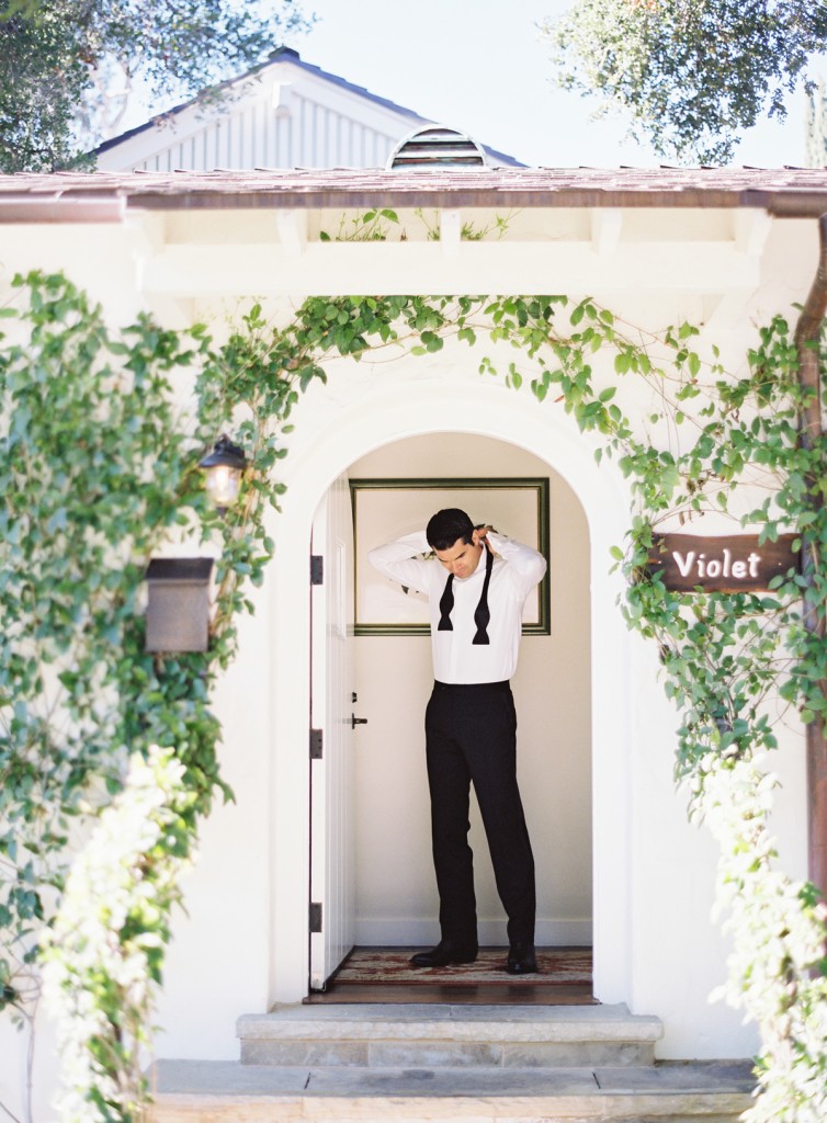 the great romance photo san ysidro ranch montecito wedding