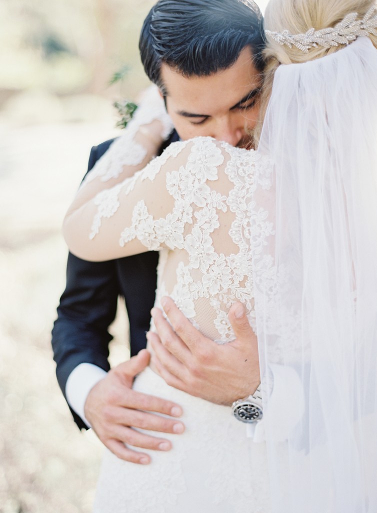 the great romance photo san ysidro ranch montecito wedding